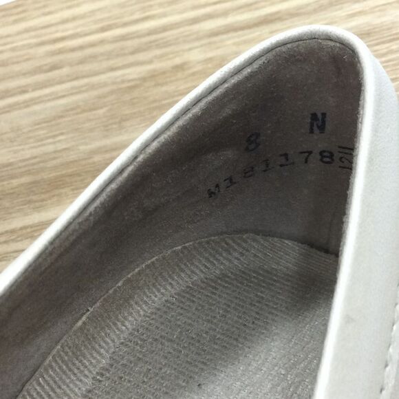 MUNRO American Womens Beige Croc Print Slip On Leather Penny Loafers Shoes 8N - Picture 11 of 13